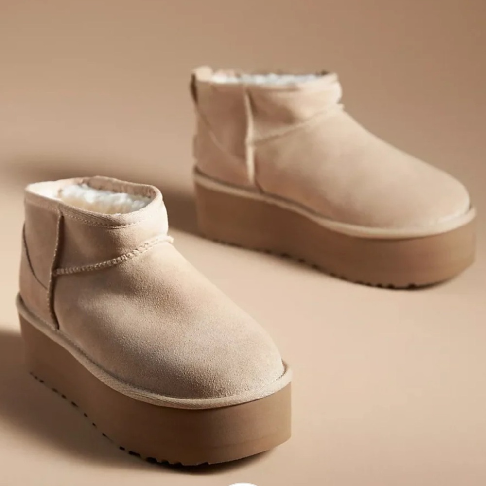 New! UGG CLASSIC ULTRA MINI PLATFORM